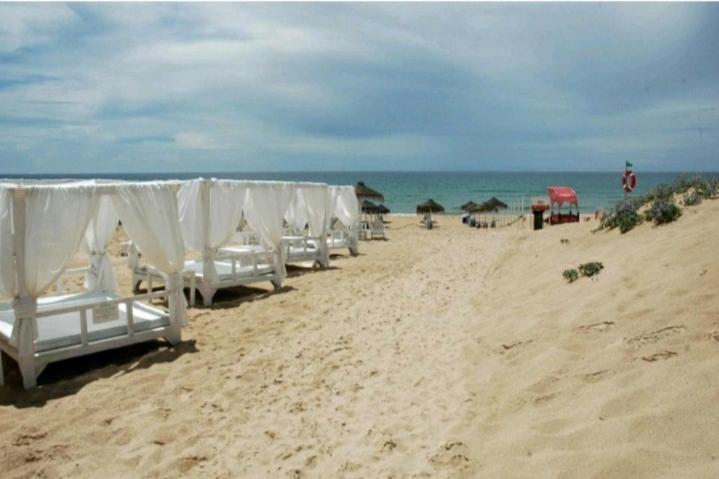 Capitan Beach House Коста да Капарика Екстериор снимка