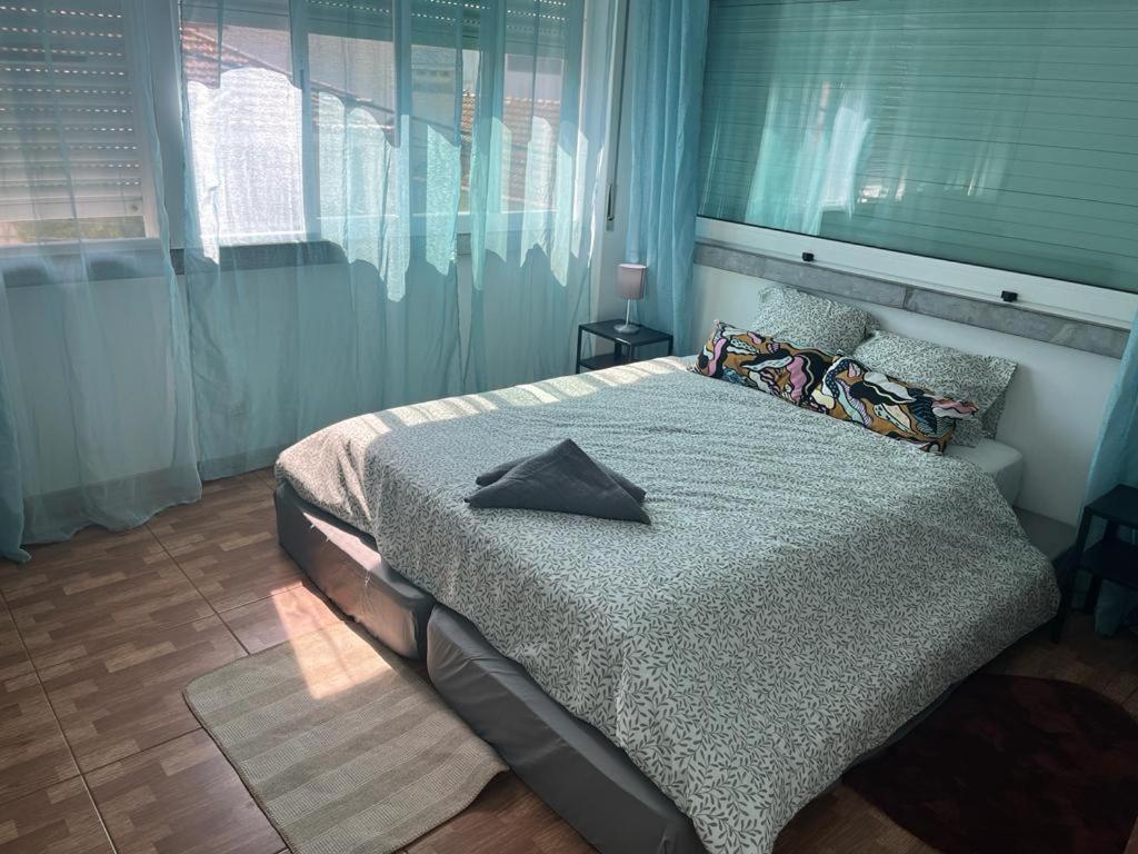 Capitan Beach House Коста да Капарика Екстериор снимка